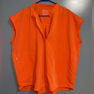 FIGS- Women’s Sunset Orange Scrub Top & Petite Bottoms XL